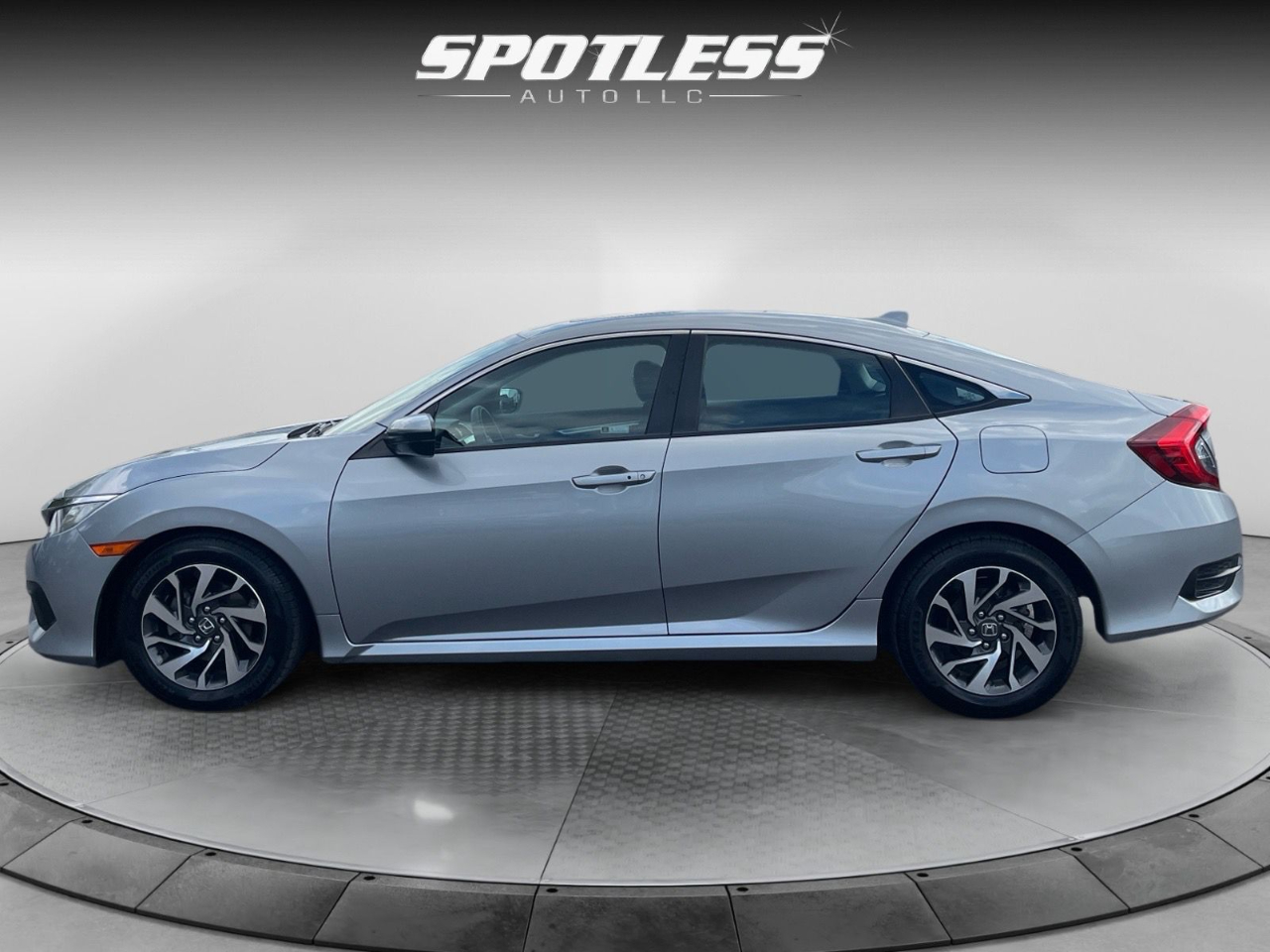 Honda Civic EX Sedan CVT 2018 Honda Civic EX Sedan CVT 2018