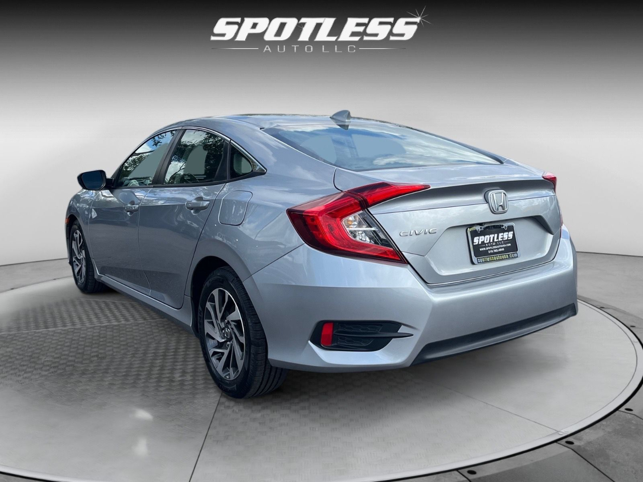 Honda Civic EX Sedan CVT 2018 Honda Civic EX Sedan CVT 2018