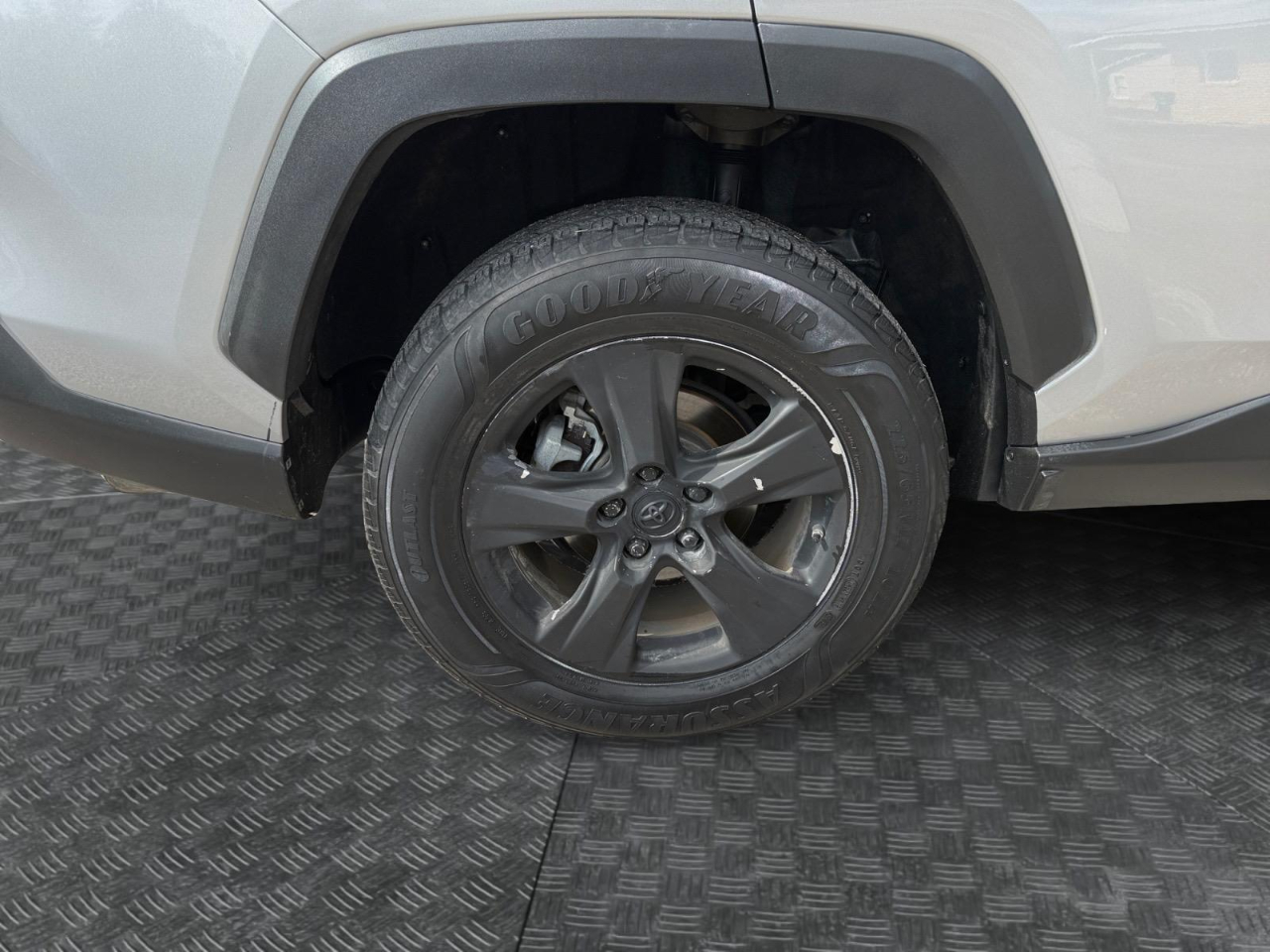 Toyota RAV4 Hybrid LE 2021 Toyota RAV4 Hybrid LE 2021