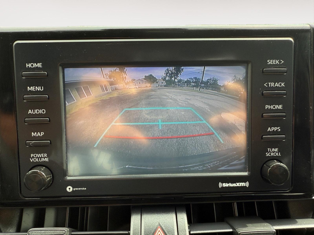 Toyota RAV4 Hybrid LE 2021 Toyota RAV4 Hybrid LE 2021