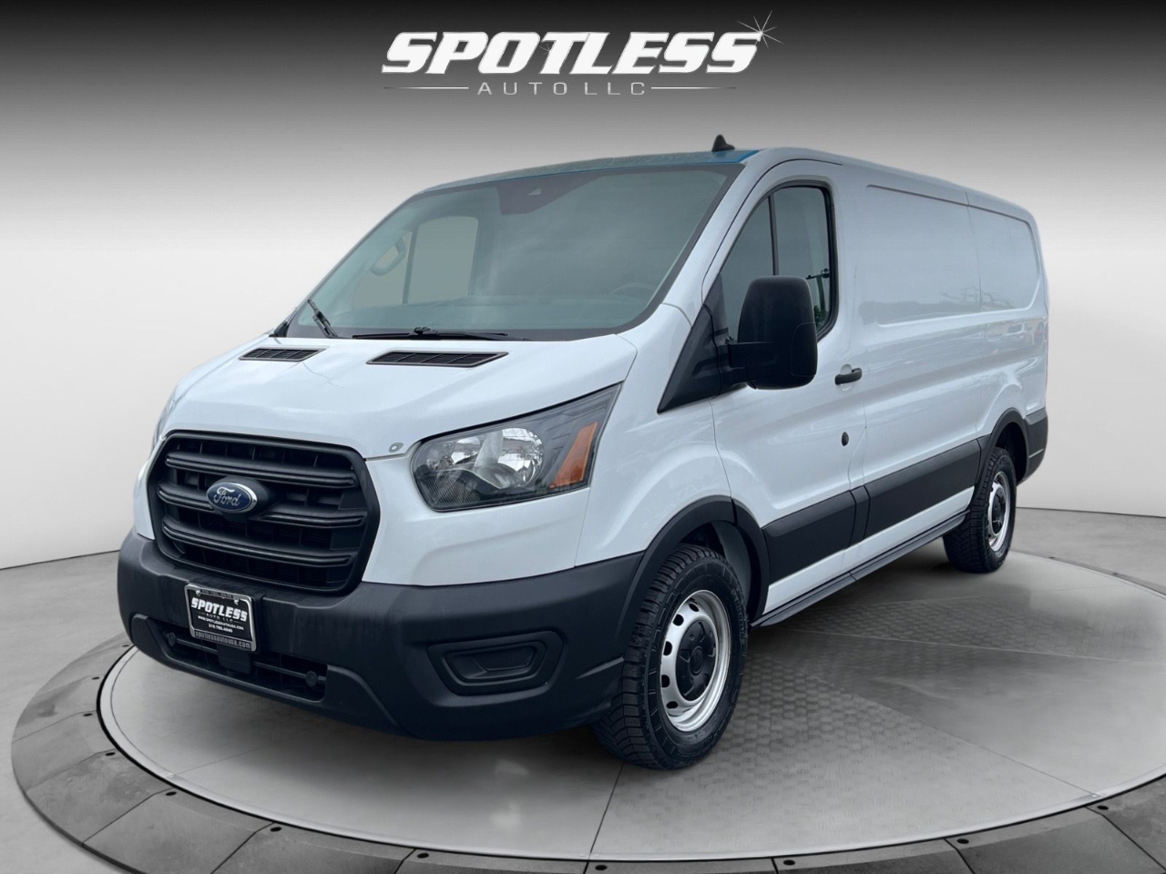 Ford Transit 150 Van Low Roof w/Sliding Pass. 130-in. WB 2020