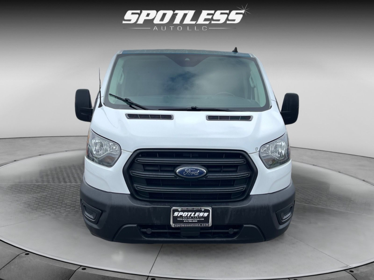 Ford Transit 150 Van Low Roof w/Sliding Pass. 130-in. WB 2020