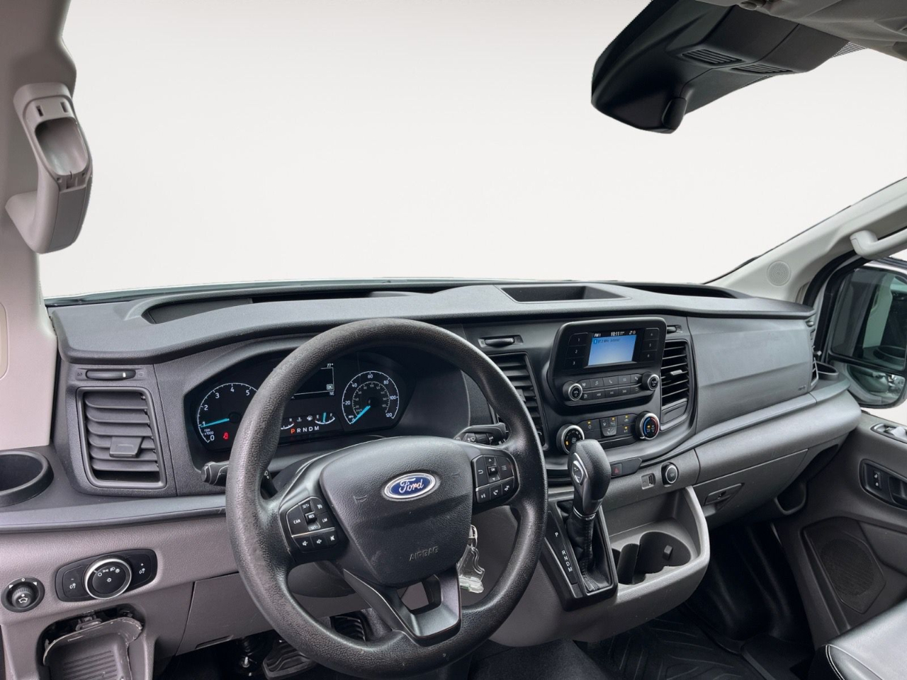 Ford Transit 150 Van Low Roof w/Sliding Pass. 130-in. WB 2020