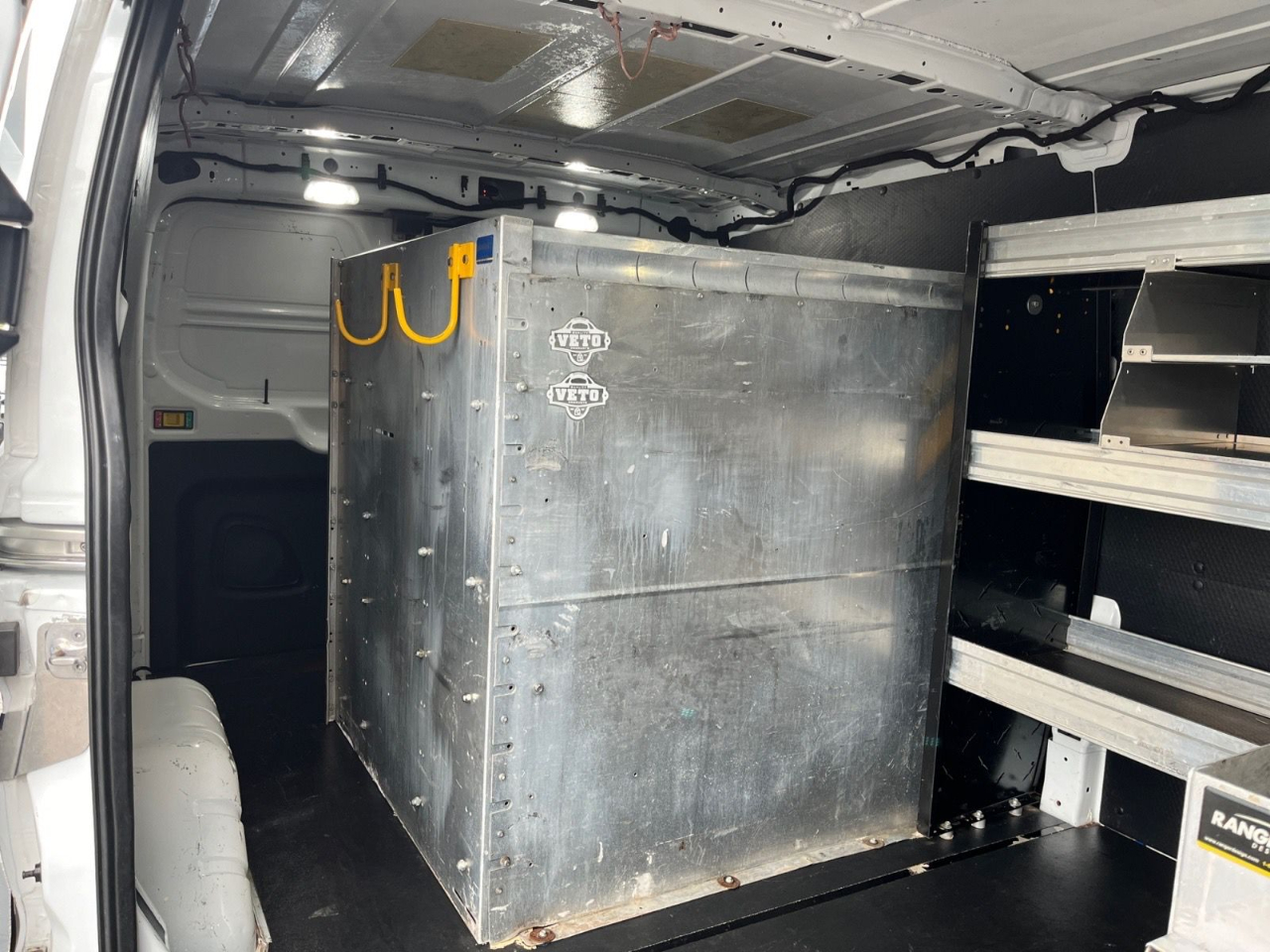 Ford Transit 150 Van Low Roof w/Sliding Pass. 130-in. WB 2020