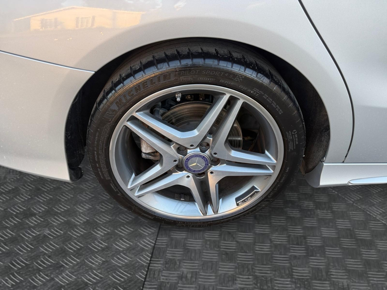 Mercedes-Benz CLA-Class CLA250 4MATIC 2014 Mercedes-Benz CLA-Class CLA250 4MATIC 2014