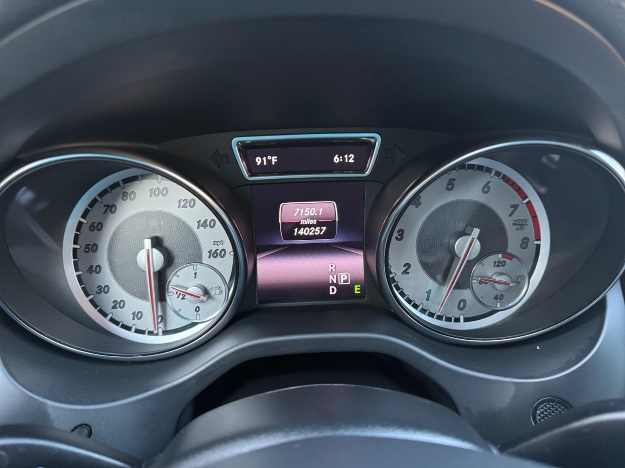 Mercedes-Benz CLA-Class CLA250 4MATIC 2014 Mercedes-Benz CLA-Class CLA250 4MATIC 2014