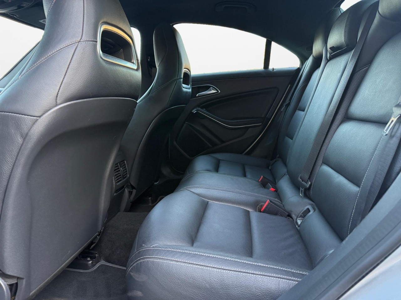 Mercedes-Benz CLA-Class CLA250 4MATIC 2014 Mercedes-Benz CLA-Class CLA250 4MATIC 2014