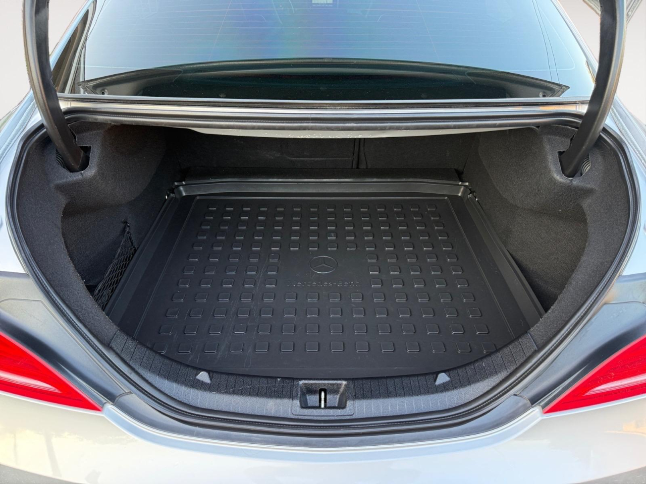 Mercedes-Benz CLA-Class CLA250 4MATIC 2014 Mercedes-Benz CLA-Class CLA250 4MATIC 2014