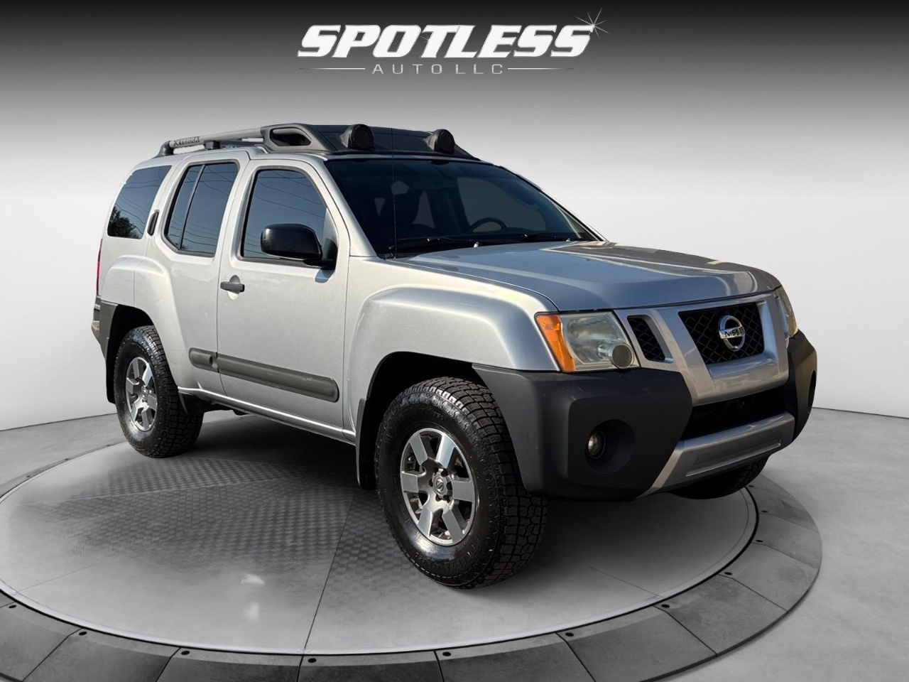 Nissan Xterra PRO-4X 4D SUV 4X4 2011 Nissan Xterra PRO-4X 4D SUV 4X4 2011