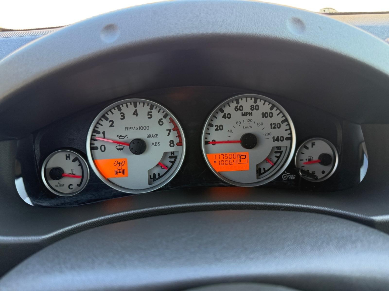 Nissan Xterra PRO-4X 4D SUV 4X4 2011 Nissan Xterra PRO-4X 4D SUV 4X4 2011