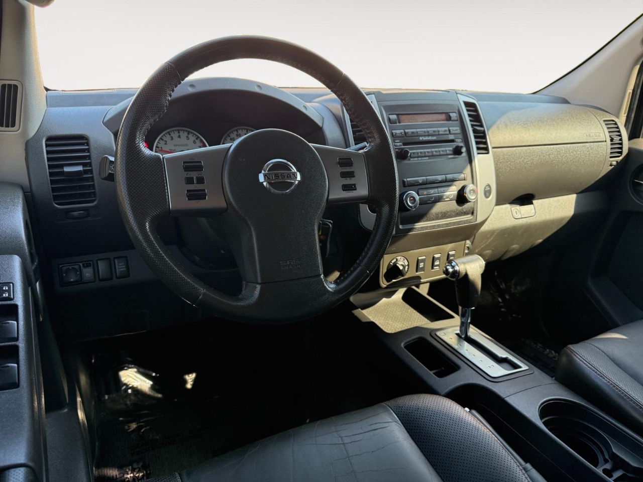 Nissan Xterra PRO-4X 4D SUV 4X4 2011 Nissan Xterra PRO-4X 4D SUV 4X4 2011