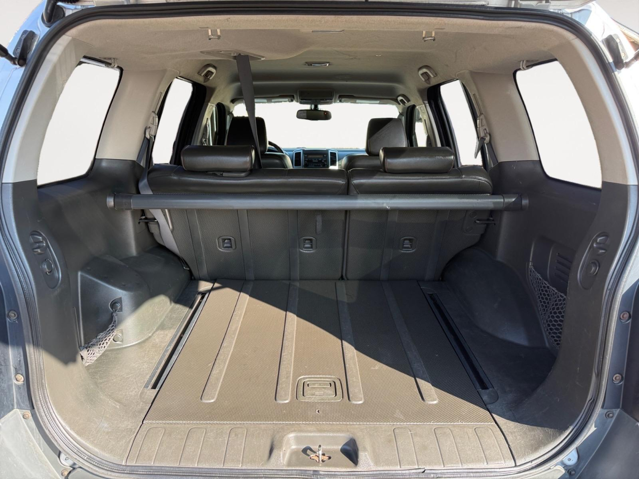 Nissan Xterra PRO-4X 4D SUV 4X4 2011 Nissan Xterra PRO-4X 4D SUV 4X4 2011