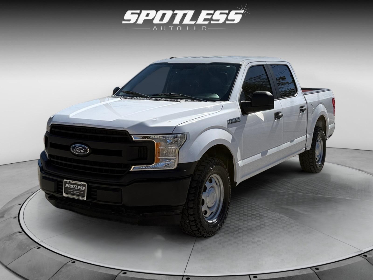Ford F-150 XL SuperCrew 5.5-ft. Bed 4WD 2018 Ford F-150 XL SuperCrew 5.5-ft. Bed 4WD 2018