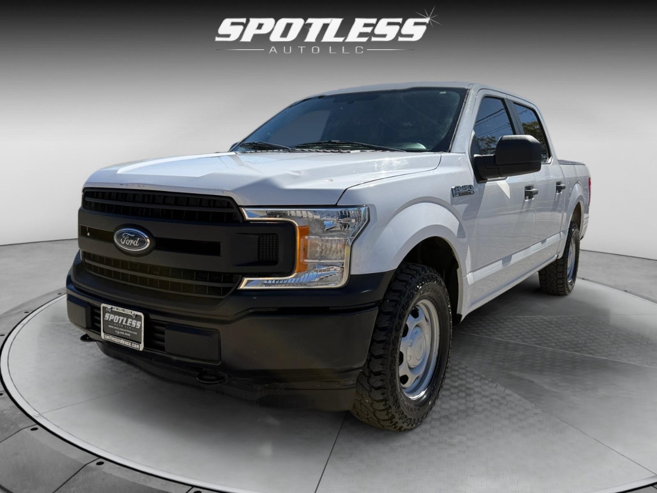 Ford F-150 XL SuperCrew 5.5-ft. Bed 4WD 2018 Ford F-150 XL SuperCrew 5.5-ft. Bed 4WD 2018