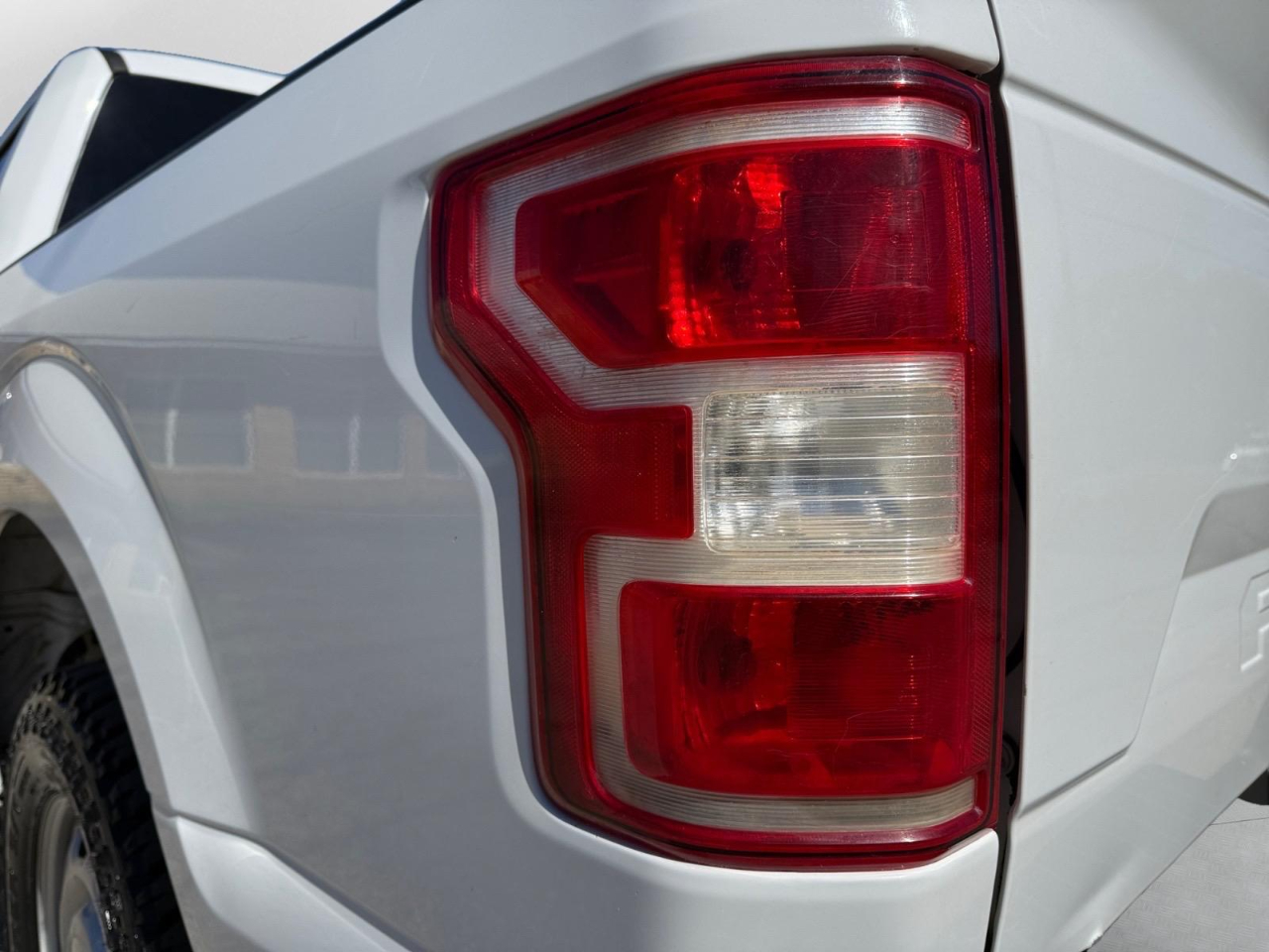 Ford F-150 XL SuperCrew 5.5-ft. Bed 4WD 2018 Ford F-150 XL SuperCrew 5.5-ft. Bed 4WD 2018