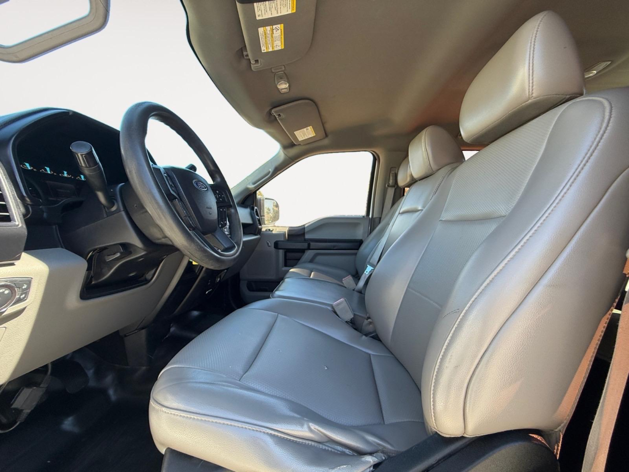 Ford F-150 XL SuperCrew 5.5-ft. Bed 4WD 2018 Ford F-150 XL SuperCrew 5.5-ft. Bed 4WD 2018