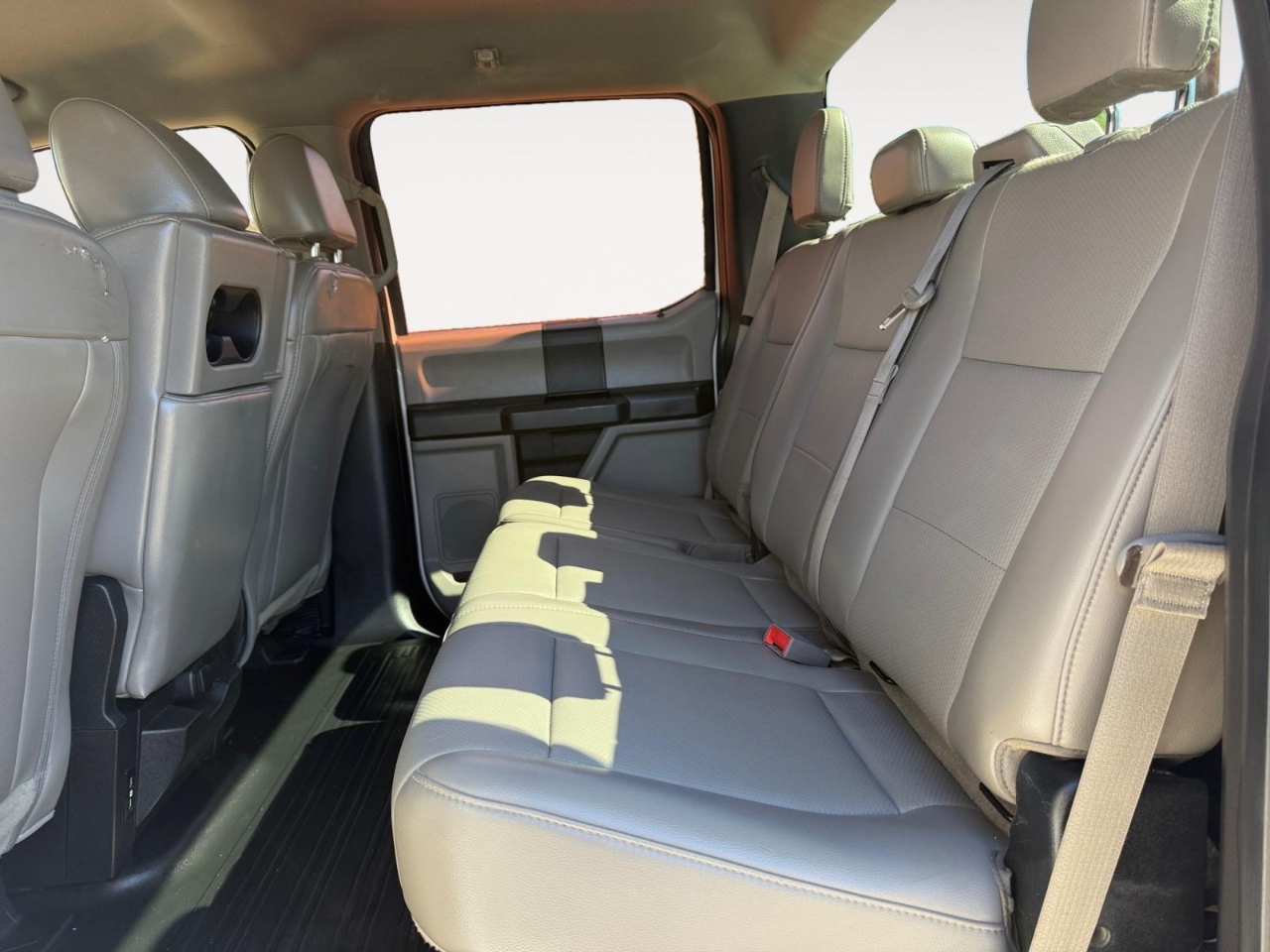 Ford F-150 XL SuperCrew 5.5-ft. Bed 4WD 2018 Ford F-150 XL SuperCrew 5.5-ft. Bed 4WD 2018