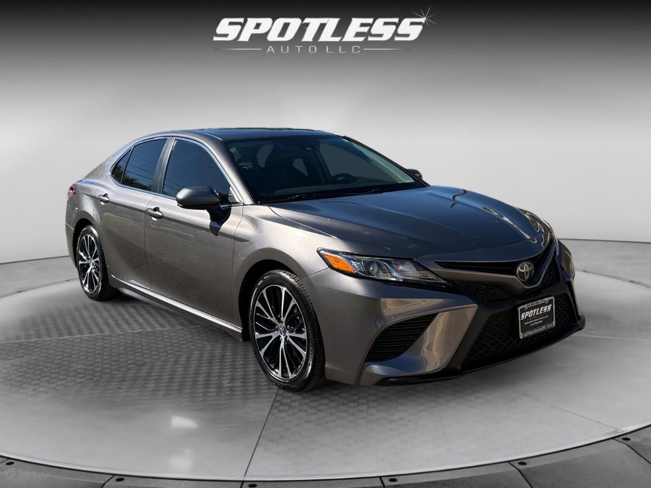 Toyota Camry SE 2020 Toyota Camry SE 2020