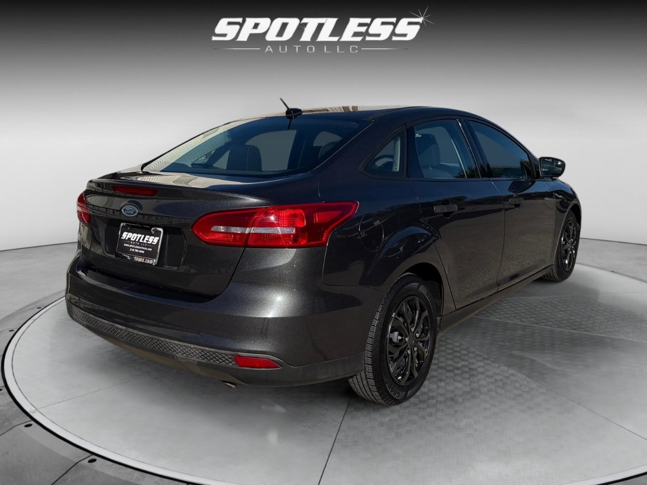 Ford Focus S Sedan 2018 Ford Focus S Sedan 2018