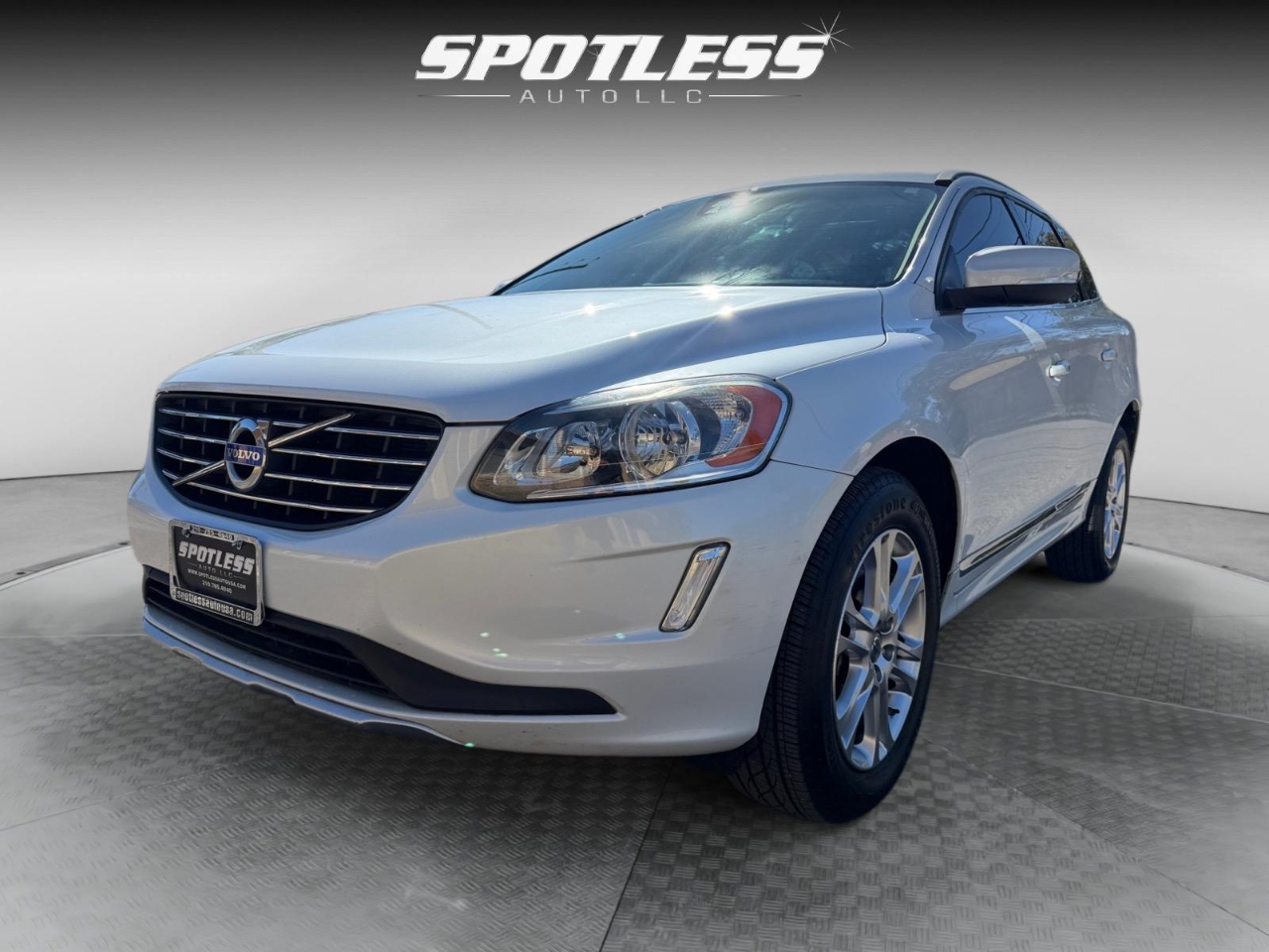 Volvo XC60 2.0 T5 Premier 2015 Volvo XC60 2.0 T5 Premier 2015