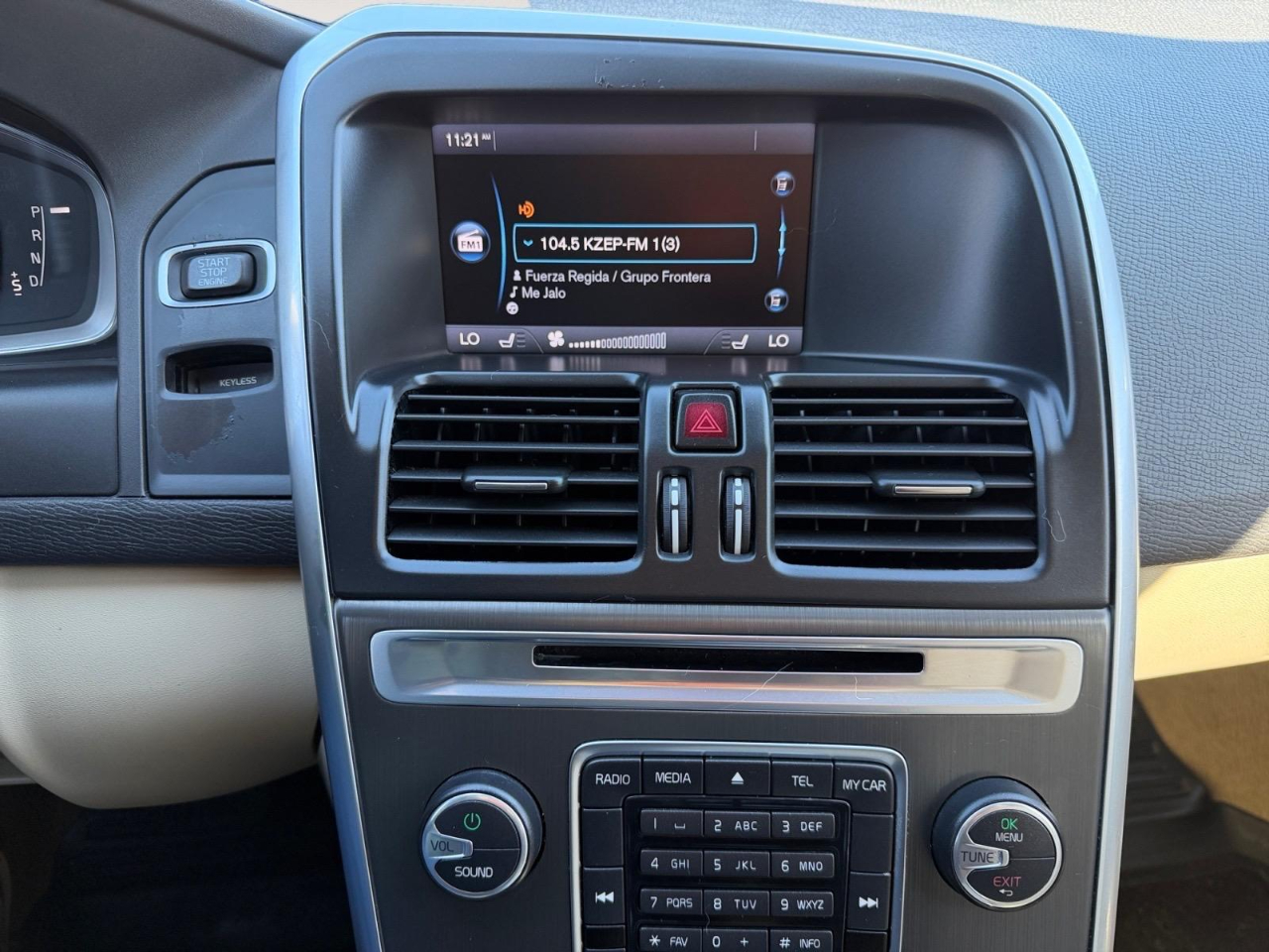 Volvo XC60 2.0 T5 Premier 2015 Volvo XC60 2.0 T5 Premier 2015