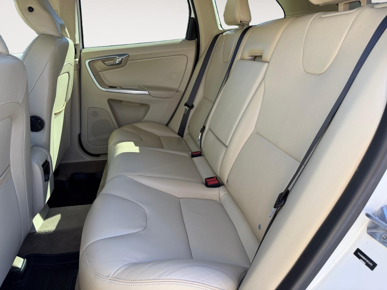 Volvo XC60 2.0 T5 Premier 2015 Volvo XC60 2.0 T5 Premier 2015