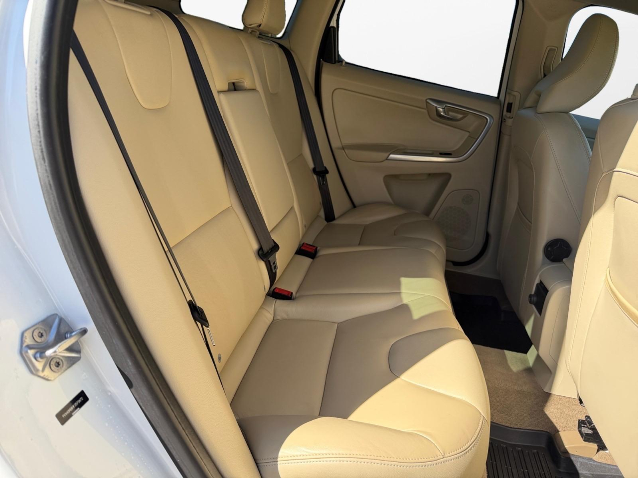 Volvo XC60 2.0 T5 Premier 2015 Volvo XC60 2.0 T5 Premier 2015