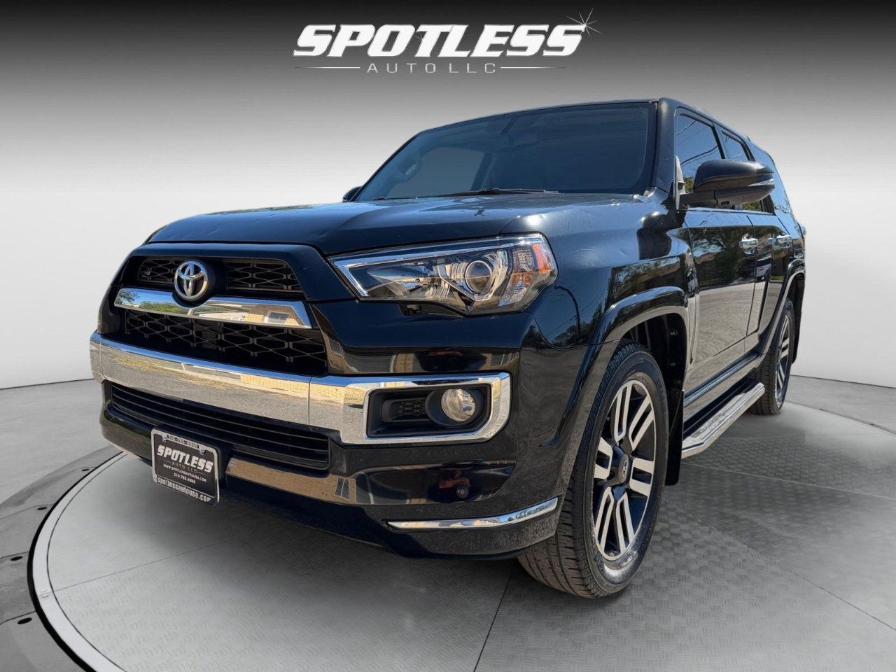 Toyota 4Runner Limited 2WD V6 2016 Toyota 4Runner Limited 2WD V6 2016