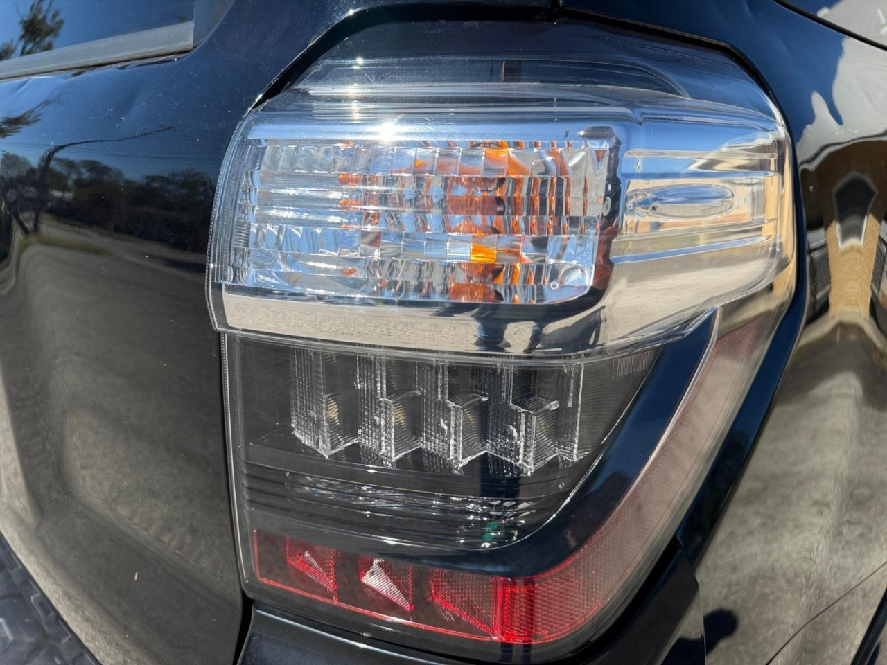 Toyota 4Runner Limited 2WD V6 2016 Toyota 4Runner Limited 2WD V6 2016