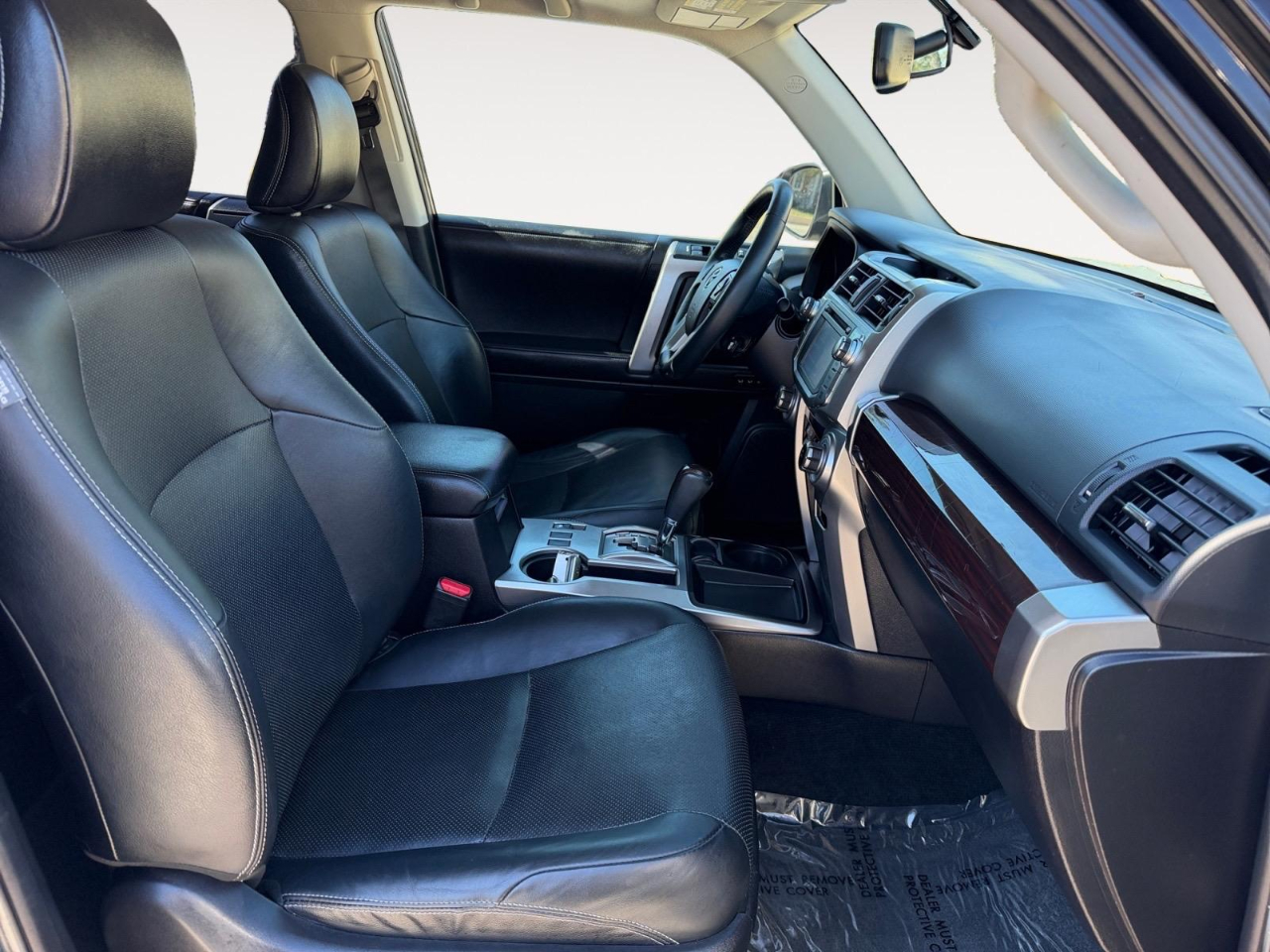 Toyota 4Runner Limited 2WD V6 2016 Toyota 4Runner Limited 2WD V6 2016