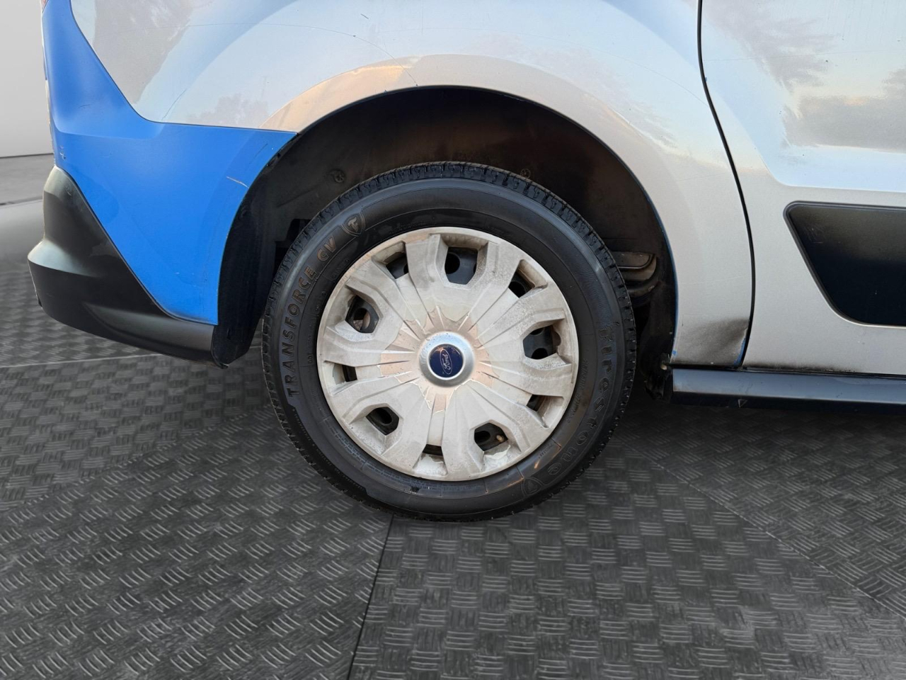 Ford Transit Connect Cargo Van XLT LWB w/Rear Liftgate 2019 Ford Transit Connect Cargo Van XLT LWB w/Rear Liftgate 2019