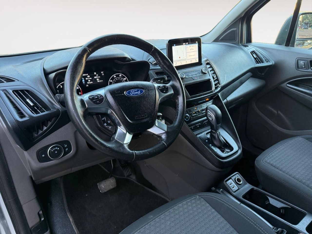 Ford Transit Connect Cargo Van XLT LWB w/Rear Liftgate 2019 Ford Transit Connect Cargo Van XLT LWB w/Rear Liftgate 2019