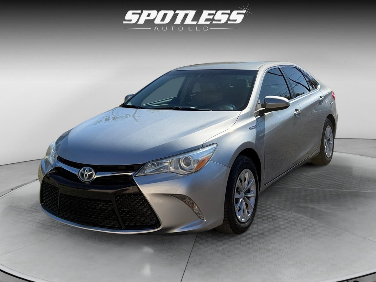 2016 Toyota Camry Hybrid SE
