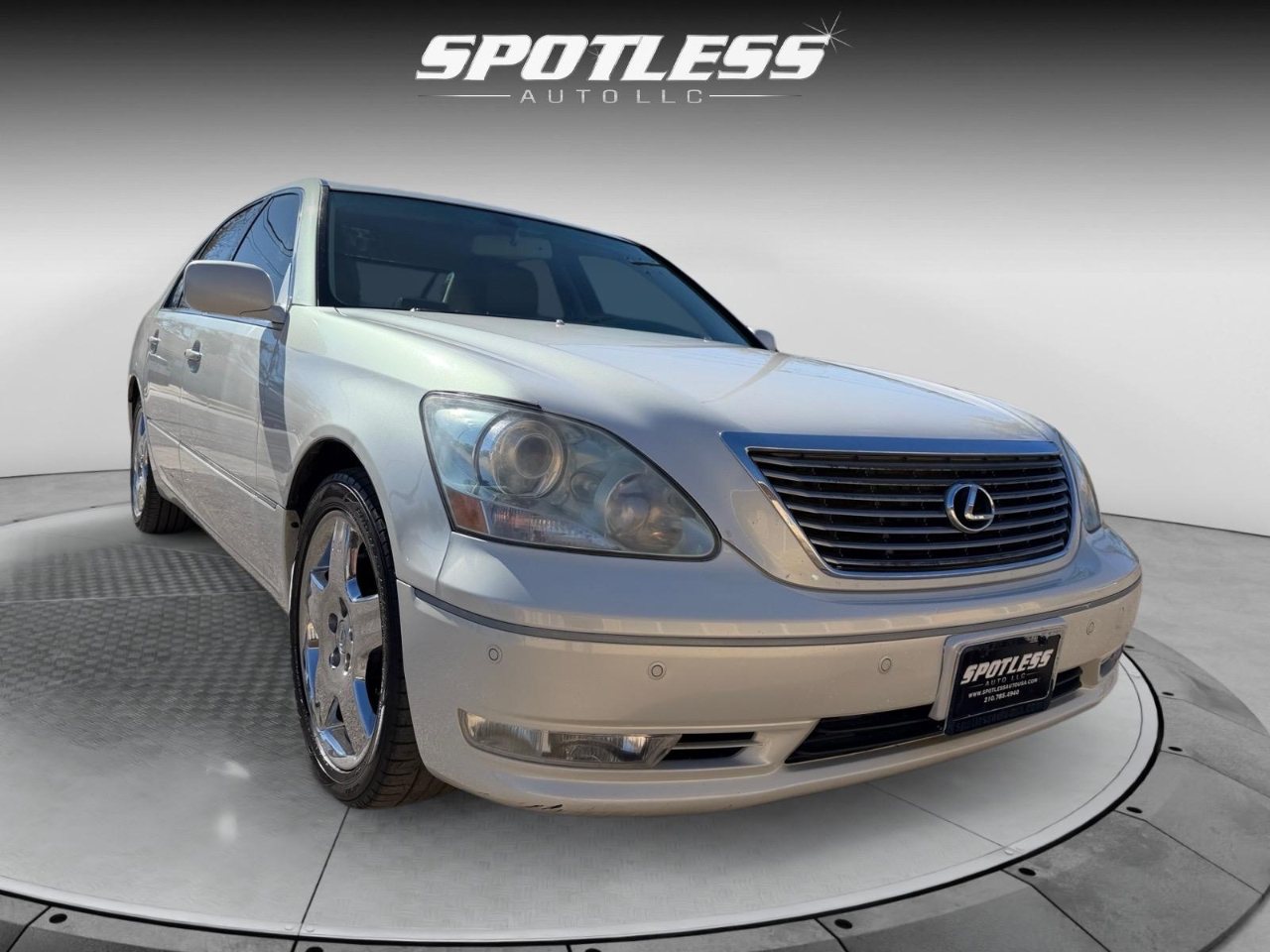 Lexus LS 430 Sedan 2005