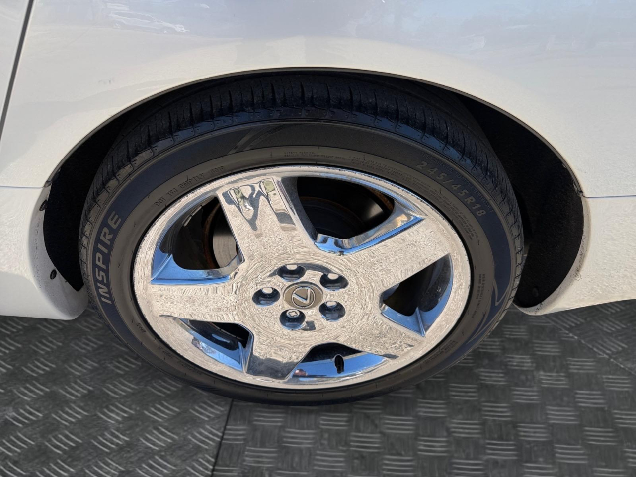 Lexus LS 430 Sedan 2005