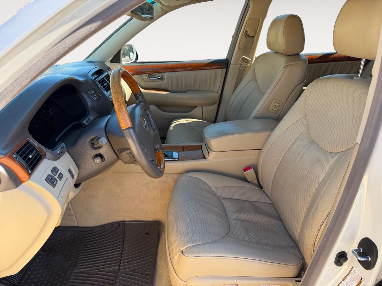 Lexus LS 430 Sedan 2005