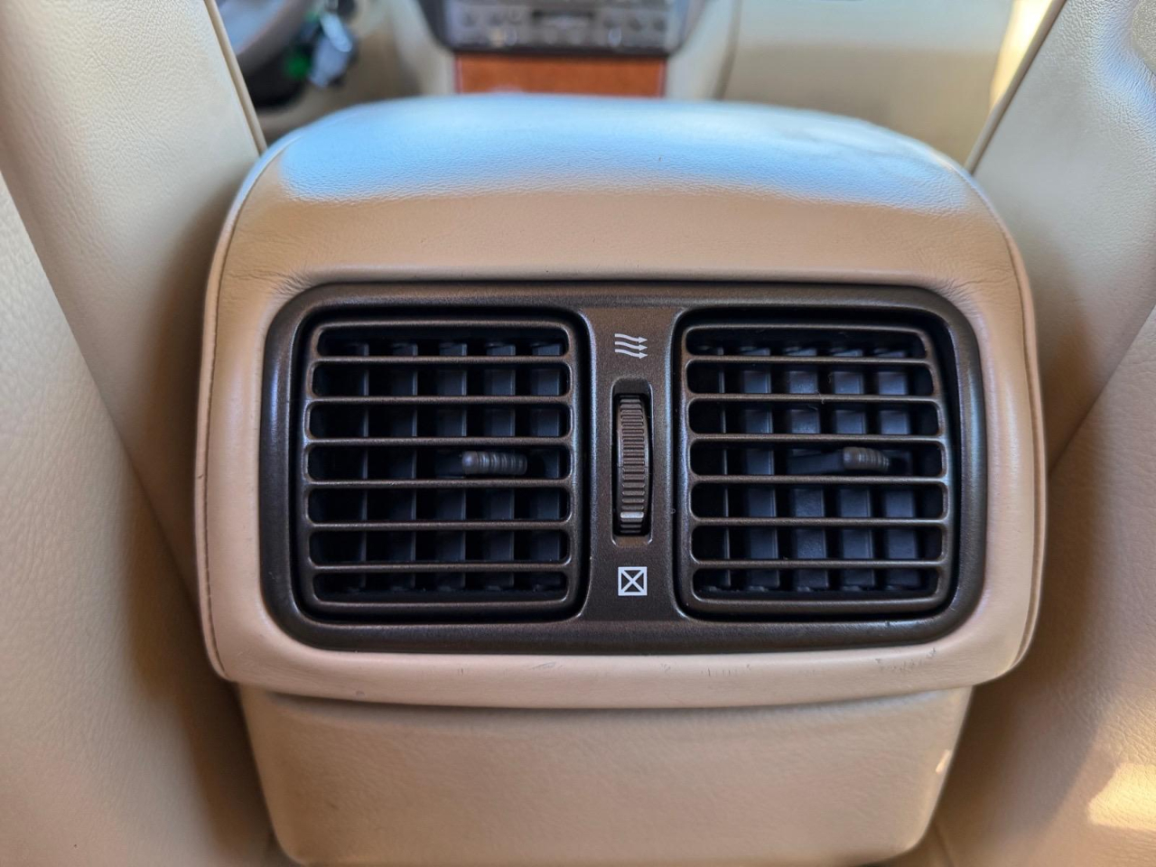 Lexus LS 430 Sedan 2005