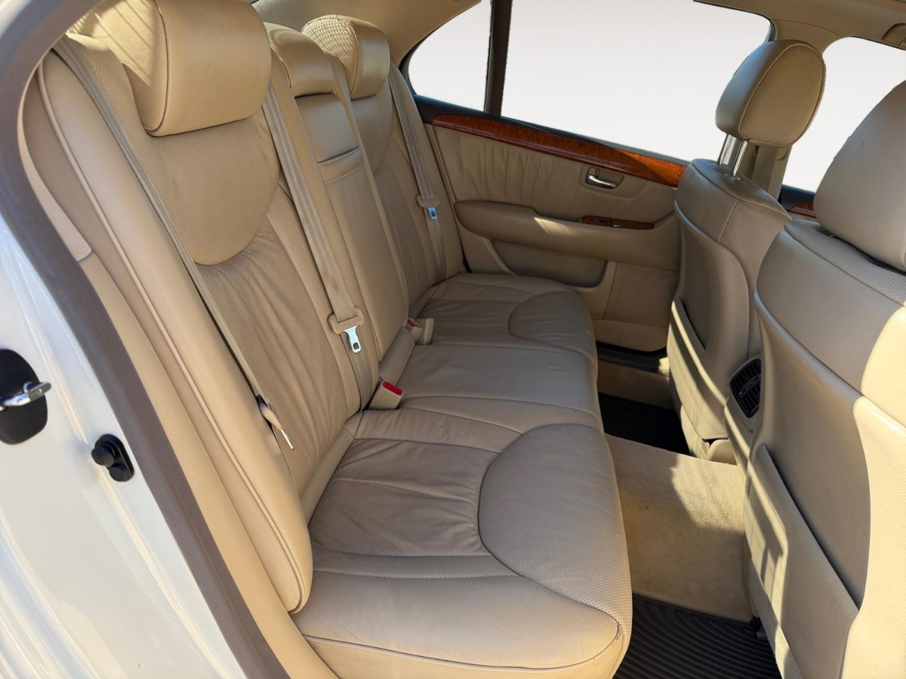 Lexus LS 430 Sedan 2005