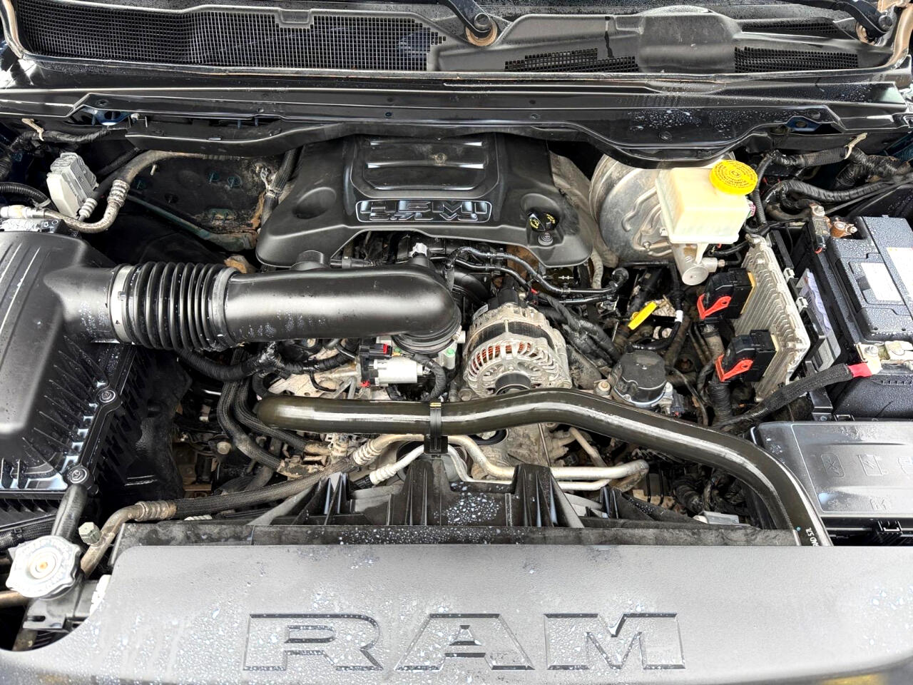 RAM 1500 Laramie Crew Cab SWB 2WD 2020