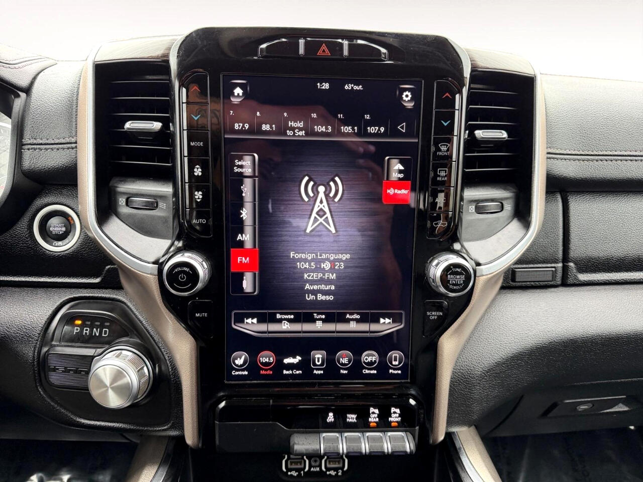 RAM 1500 Laramie Crew Cab SWB 2WD 2020