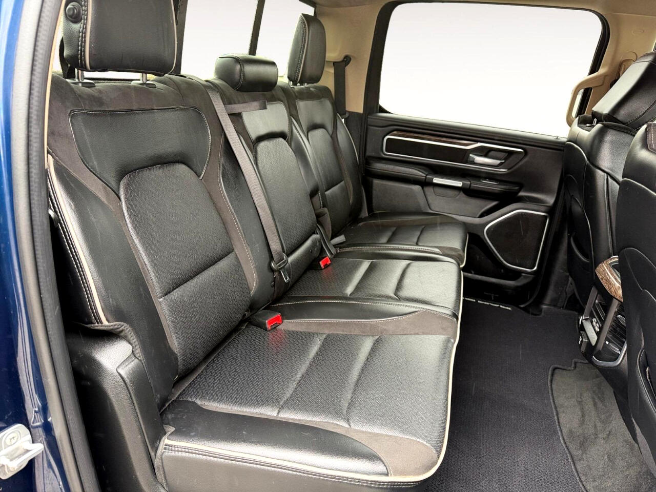 RAM 1500 Laramie Crew Cab SWB 2WD 2020