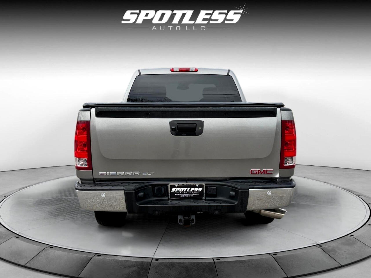 GMC Sierra 1500 SLT Crew Cab 2WD 2012