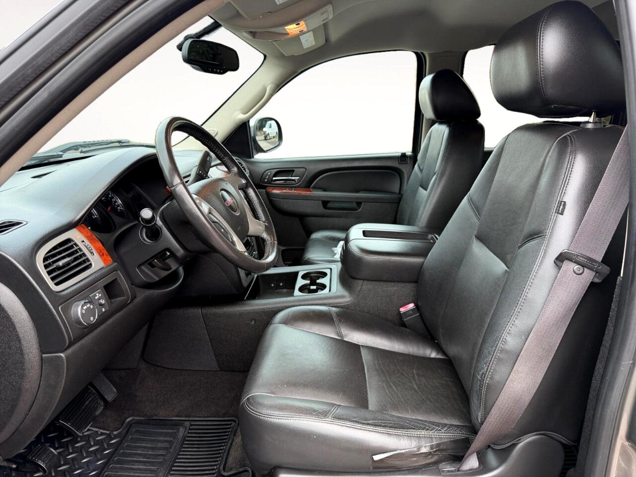 GMC Sierra 1500 SLT Crew Cab 2WD 2012