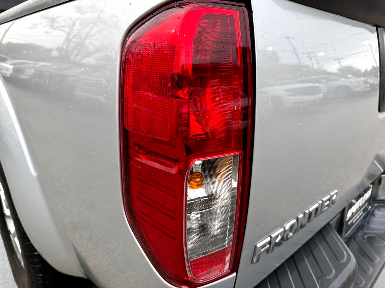 Nissan Frontier SV 2019