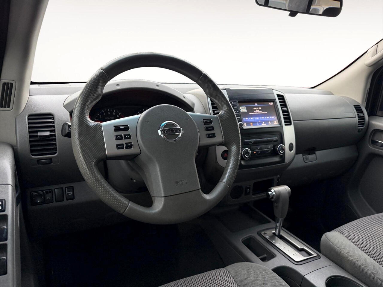 Nissan Frontier SV 2019