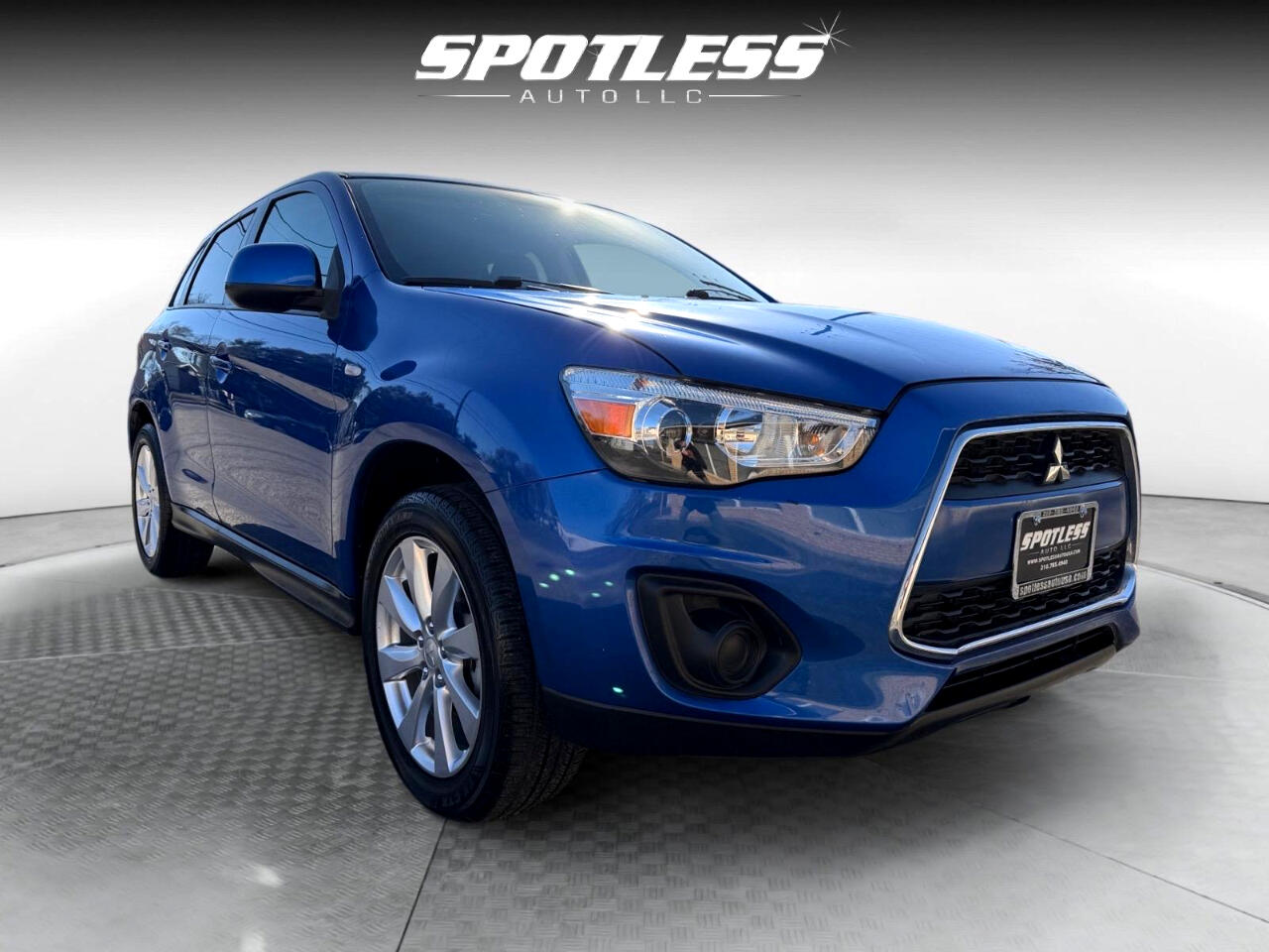 Mitsubishi Outlander Sport ES 2WD 2015
