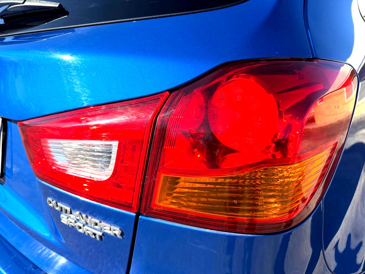 Mitsubishi Outlander Sport ES 2WD 2015