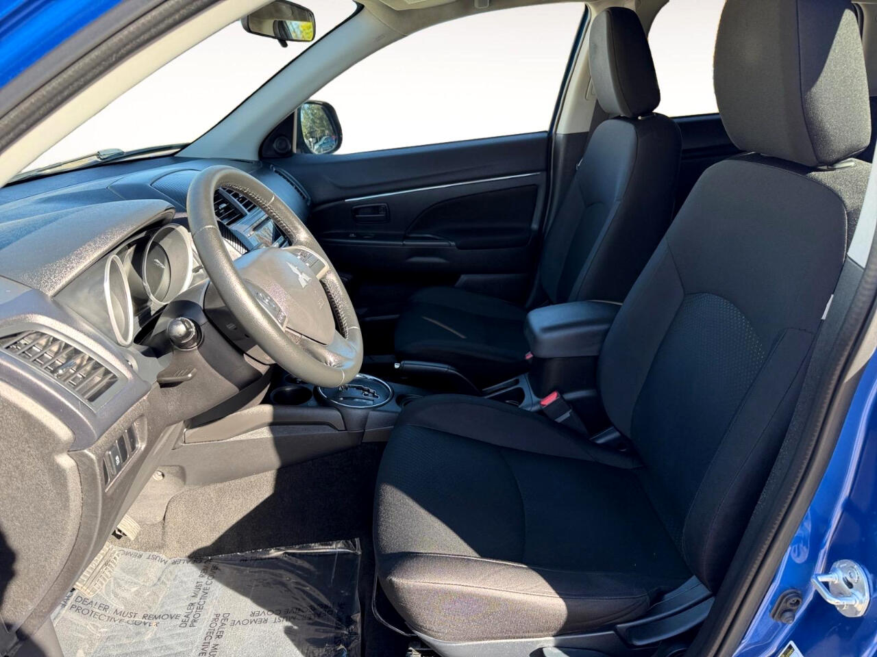 Mitsubishi Outlander Sport ES 2WD 2015