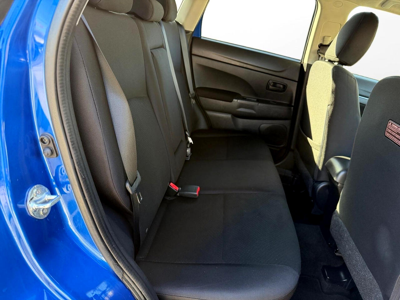 Mitsubishi Outlander Sport ES 2WD 2015