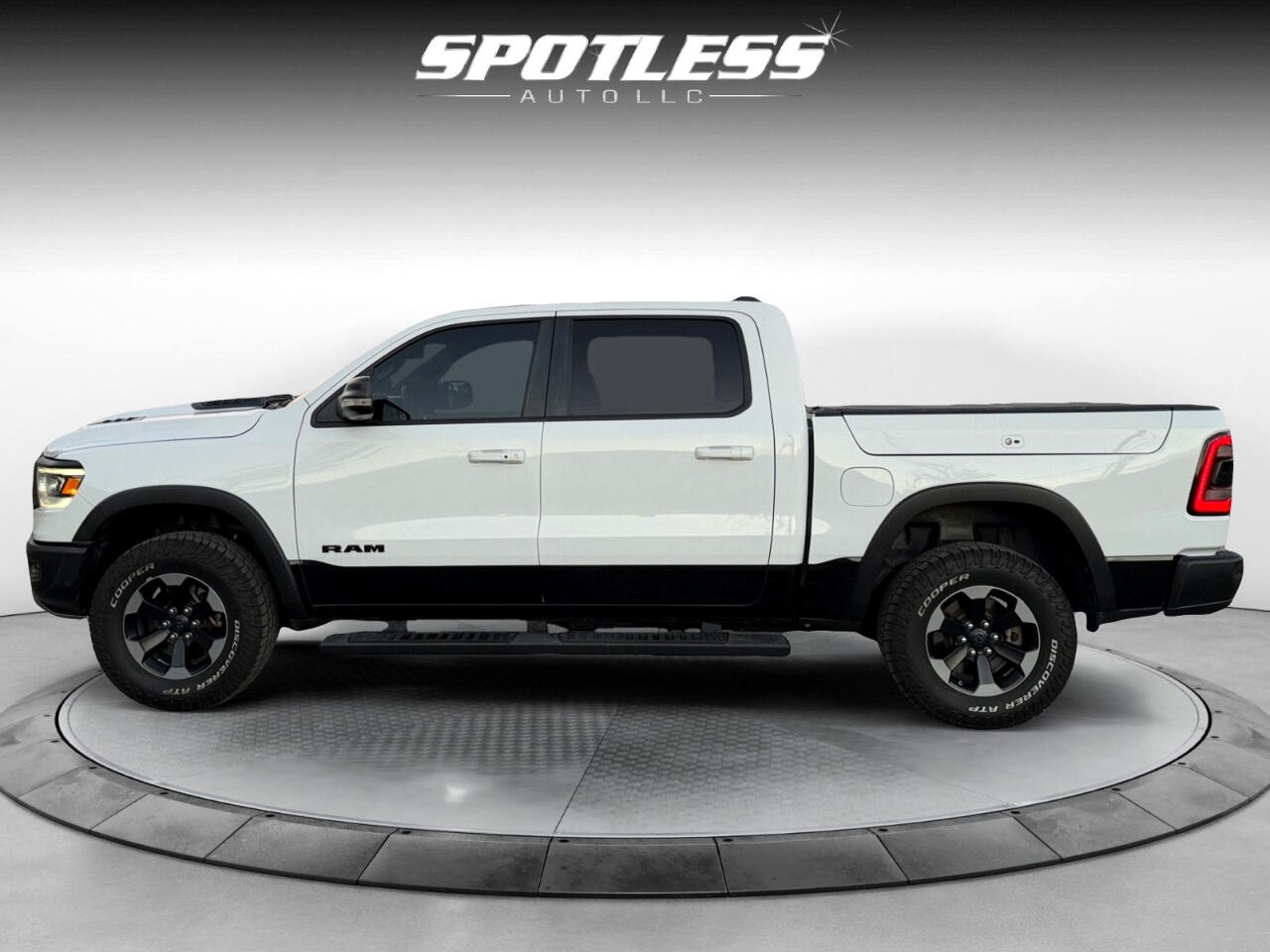 RAM 1500 Rebel Crew Cab SB 4WD 2019